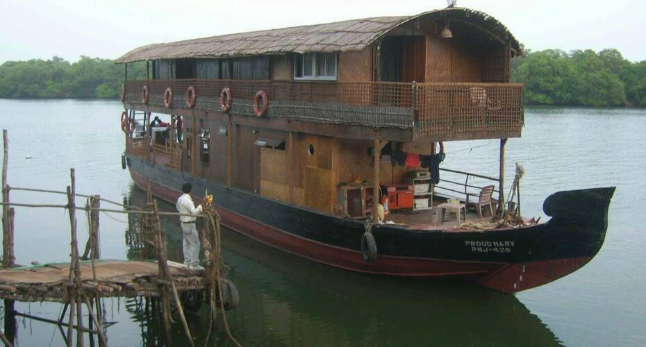 Proud Mary Houseboat, Goa 4